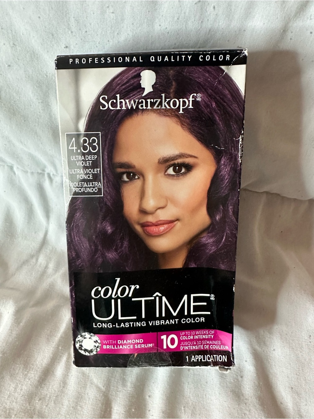 Schwarzkopf Color Ultime 4.33 Ultra Deep Violet Hair Color